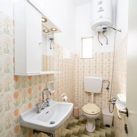 Sainis Apartment Selianitika