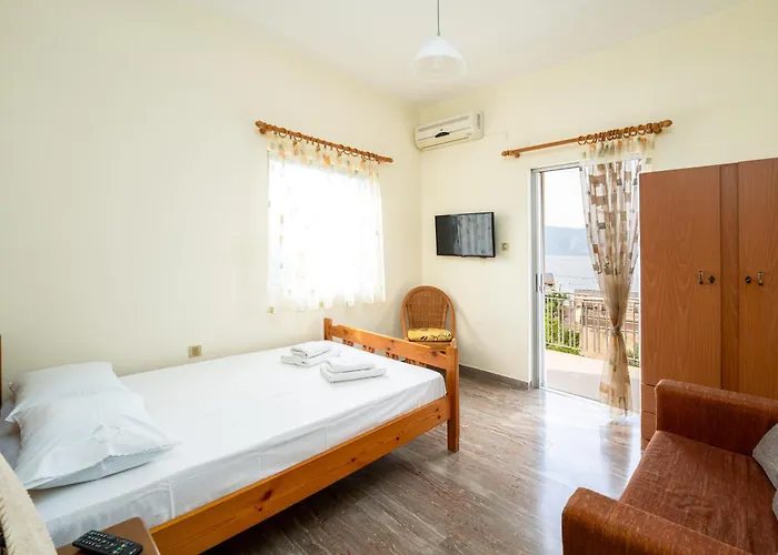 Sainis * Selianítika